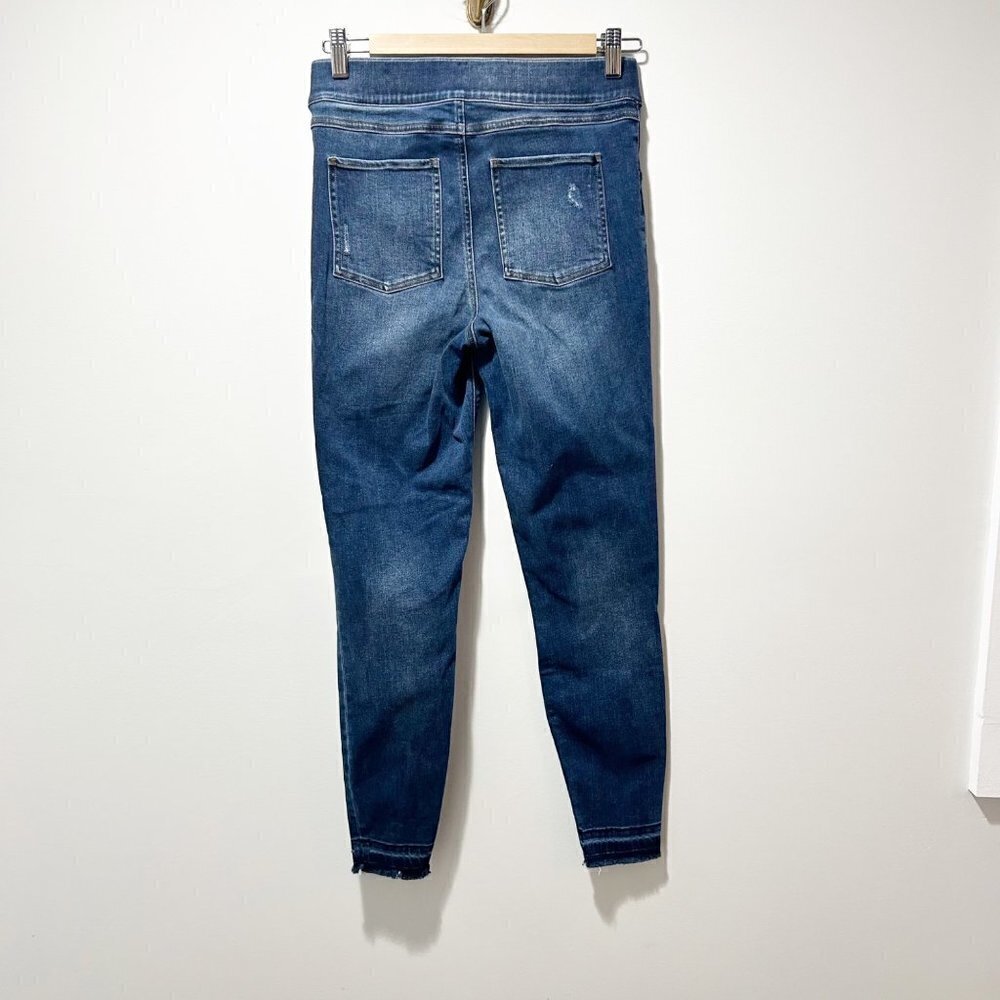 🌷Sale Spanx Distressed Ankle Skinny Jeans Size Medium Medium Wash Released Hem - Picture 4 of 14